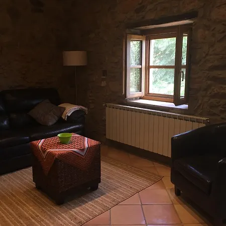 Masia Can Oller By Checkin Country house *